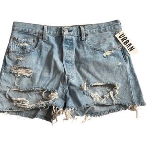 NWT Levis 501 Shorts Womens 31 Blue Wash